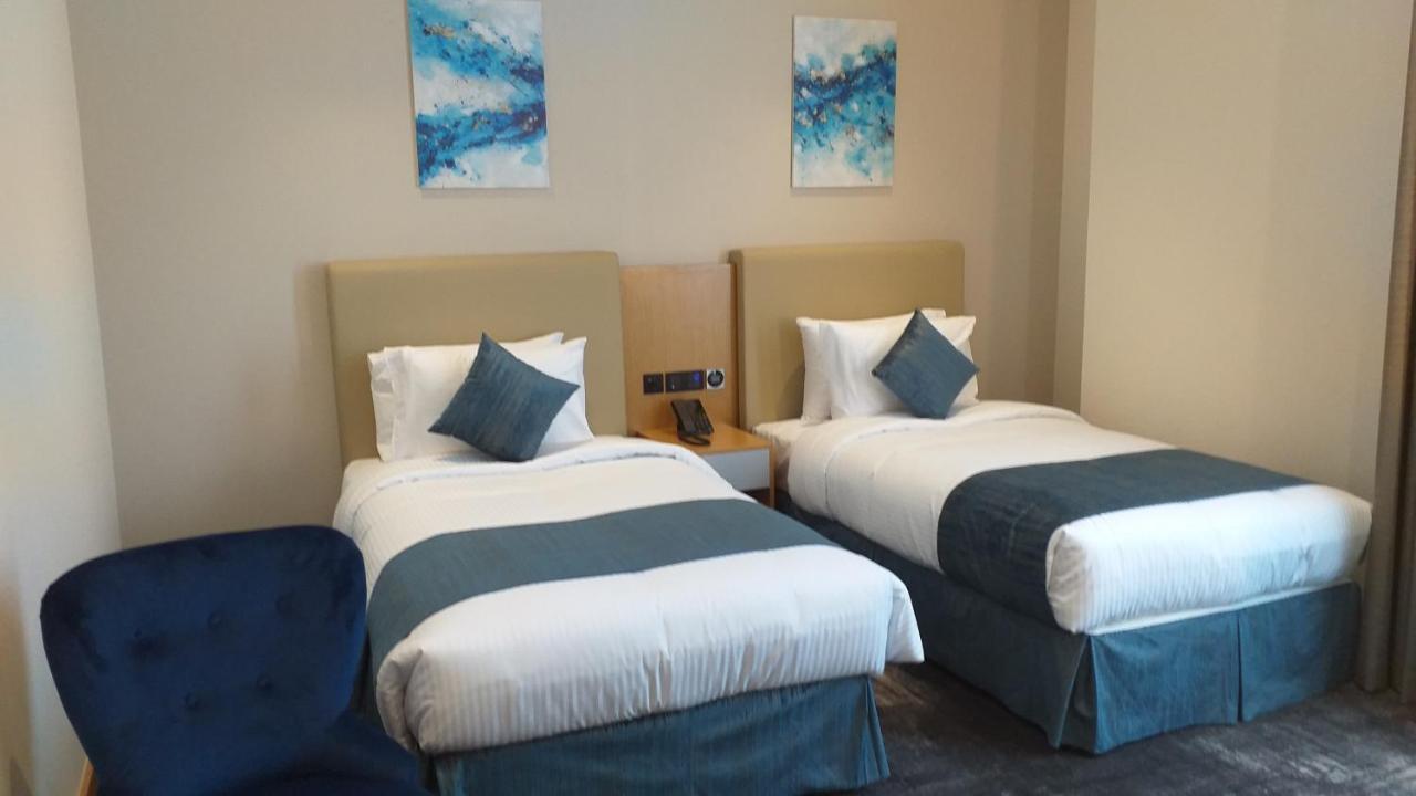 שארג'ה Al Hayat Hotel מראה חיצוני תמונה