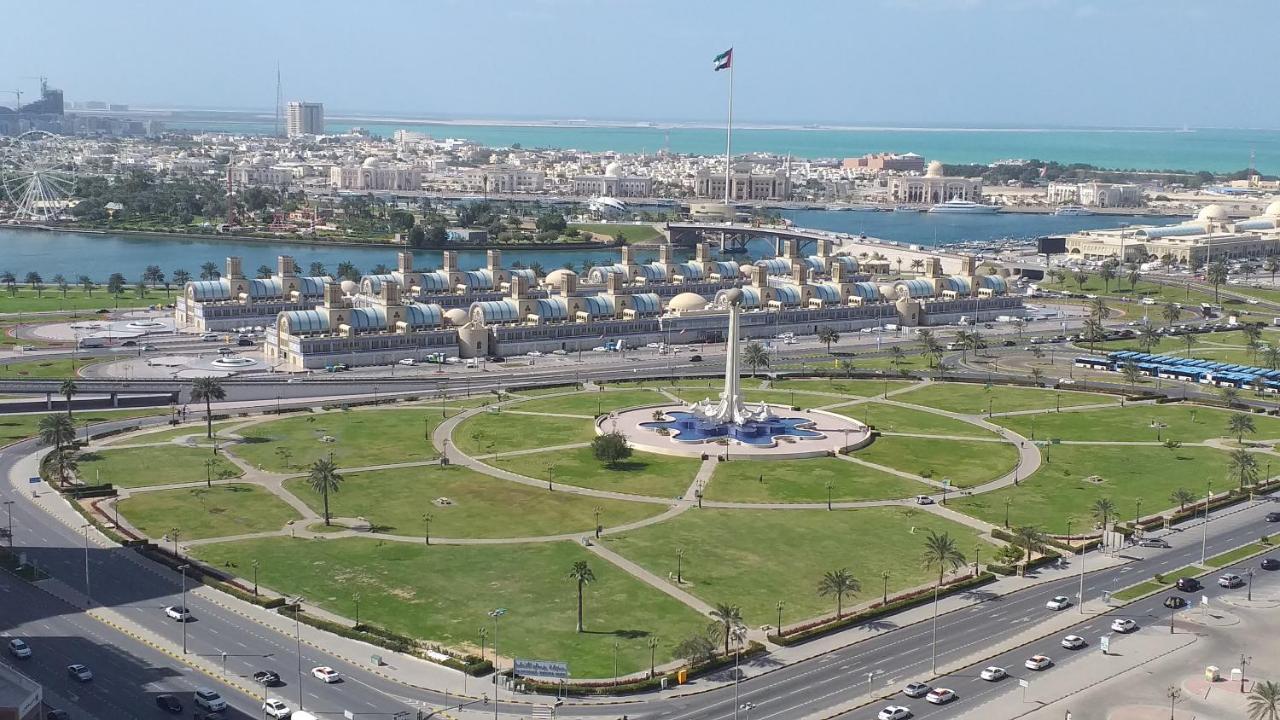 שארג'ה Al Hayat Hotel מראה חיצוני תמונה