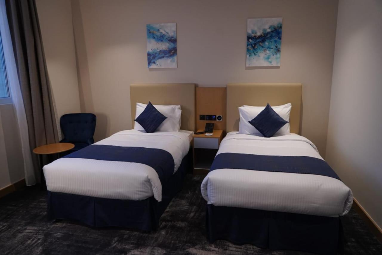שארג'ה Al Hayat Hotel מראה חיצוני תמונה