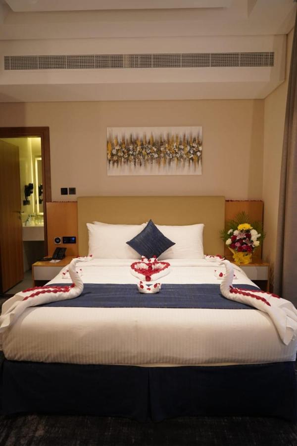 שארג'ה Al Hayat Hotel מראה חיצוני תמונה