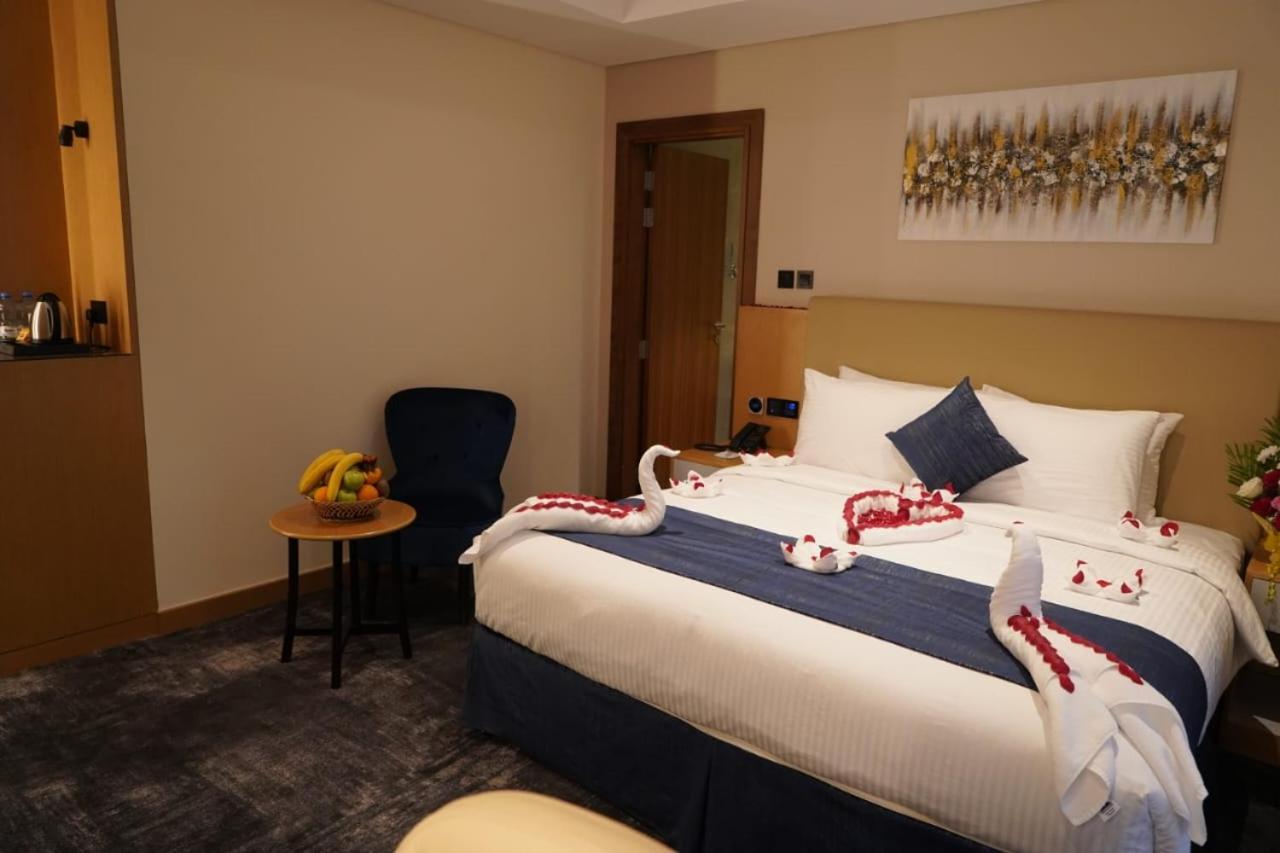 שארג'ה Al Hayat Hotel מראה חיצוני תמונה