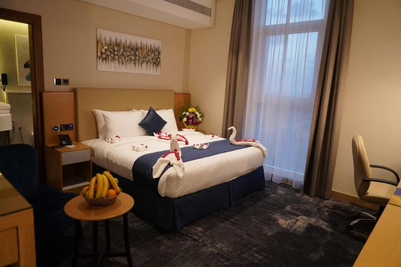 שארג'ה Al Hayat Hotel מראה חיצוני תמונה